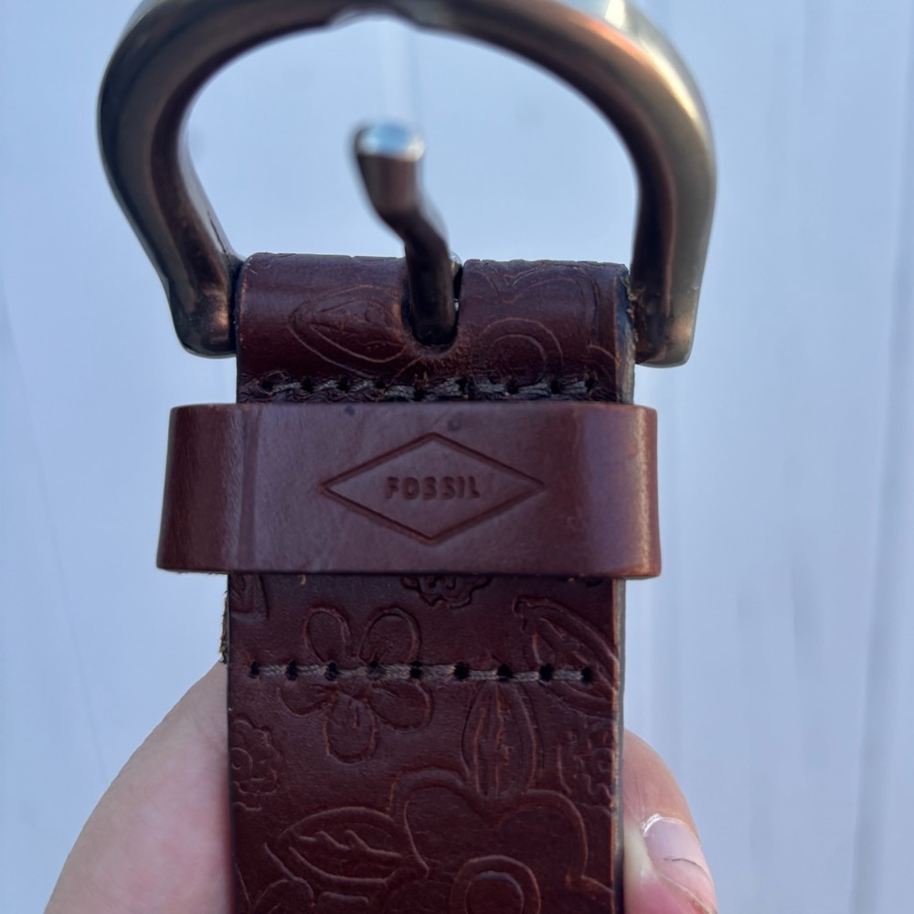 Fossil Tooled Embossed Genuine Leather Belt Flower Pattern Large - Picture 3 of 9